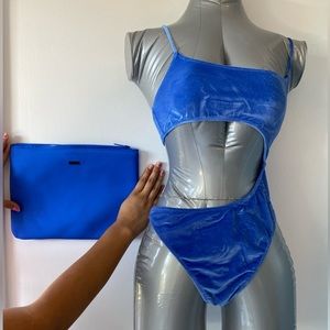 TRIANGL brand new suit